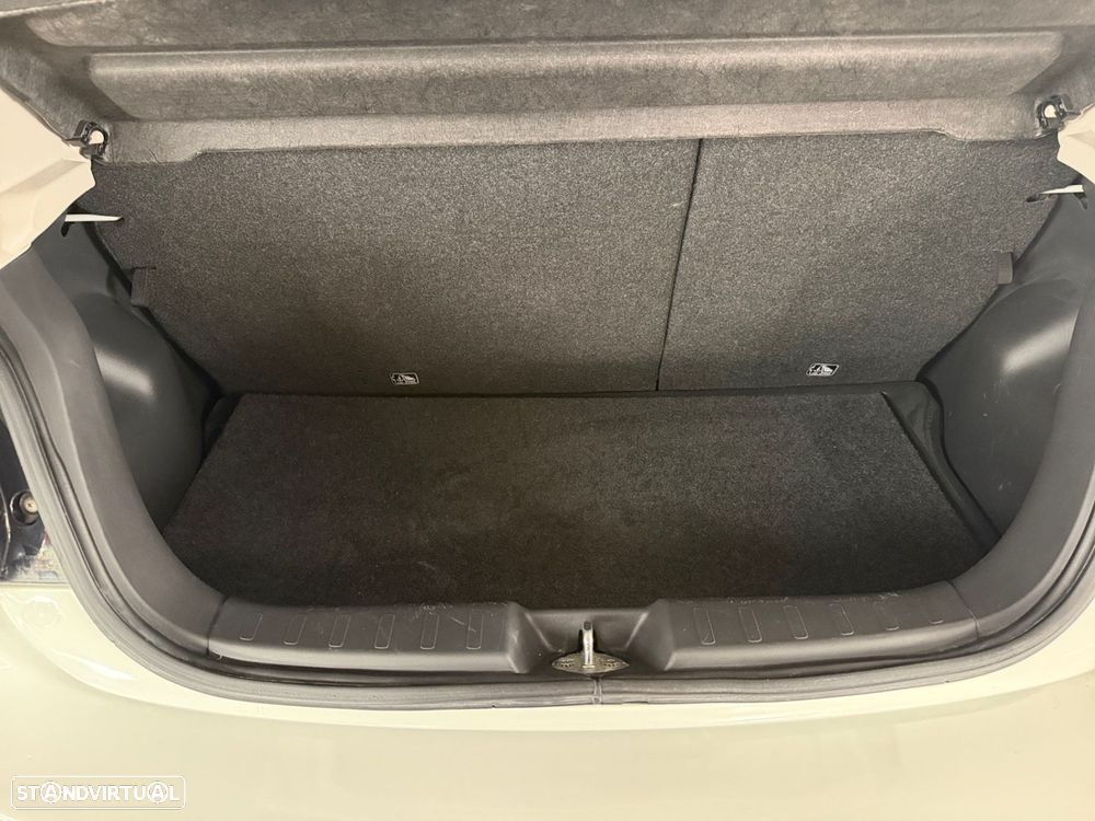 Mitsubishi Space Star 1.2 Intense - 10