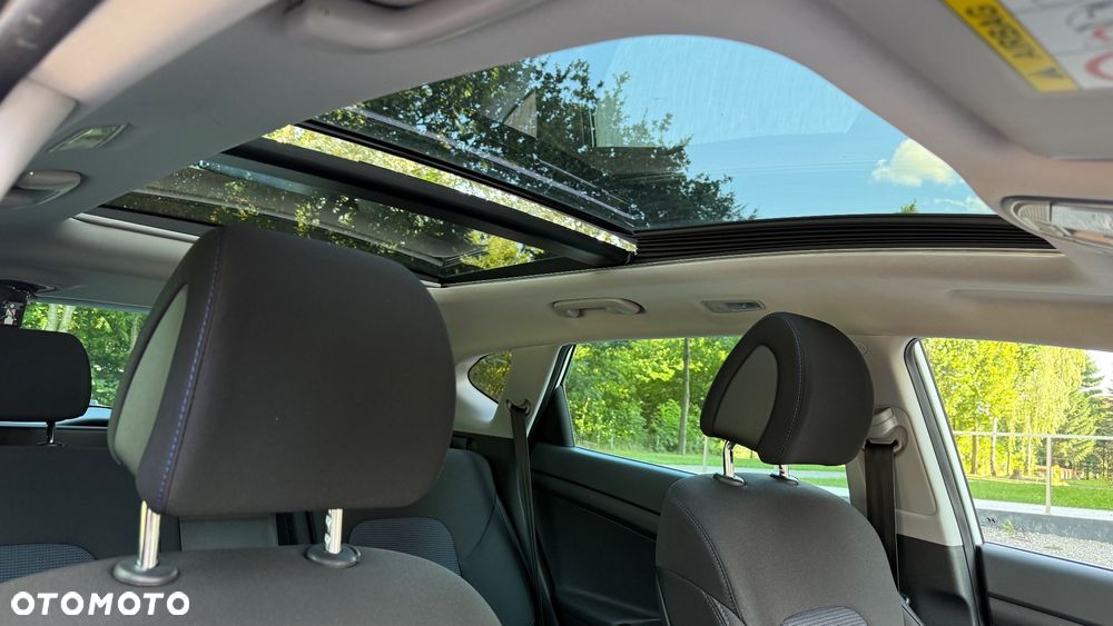 Hyundai Tucson blue 1.7 CRDi 2WD Style - 24