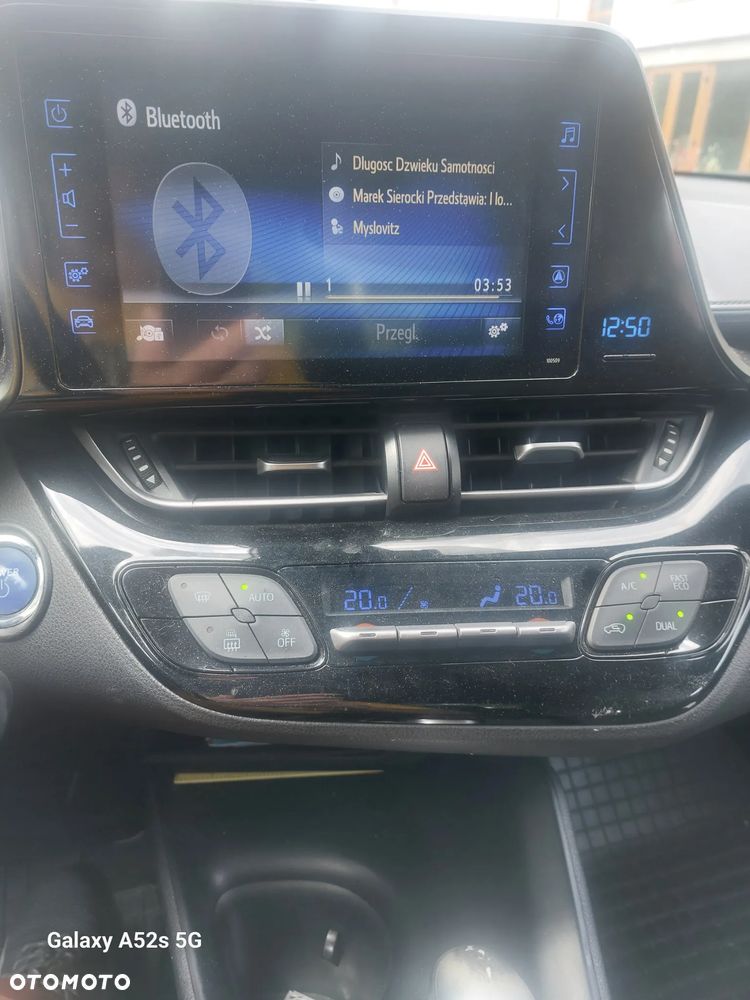 Toyota C-HR - 11