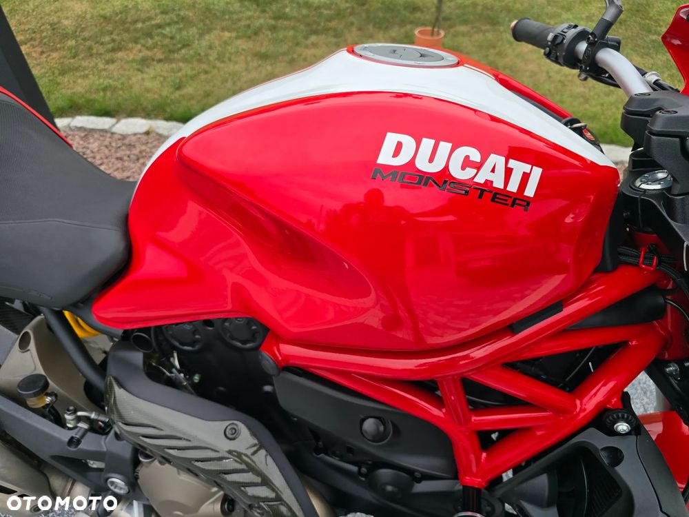 Ducati Monster - 28