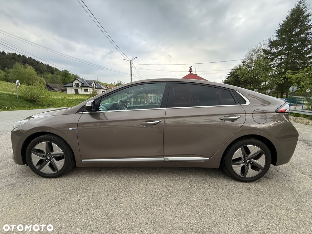 Hyundai IONIQ 1.6 GDI Premium - 9