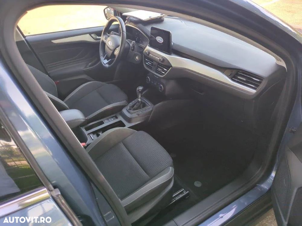 Ford Focus 1.5 EcoBlue Active - 11