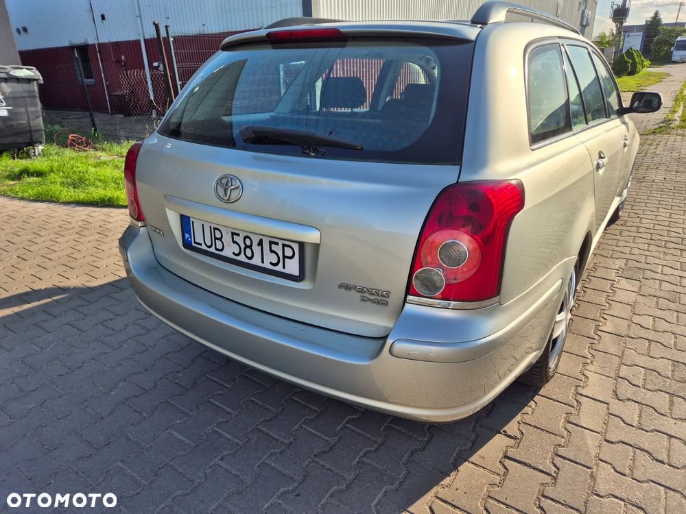 Toyota Avensis 2.0 D-4D Luna - 36