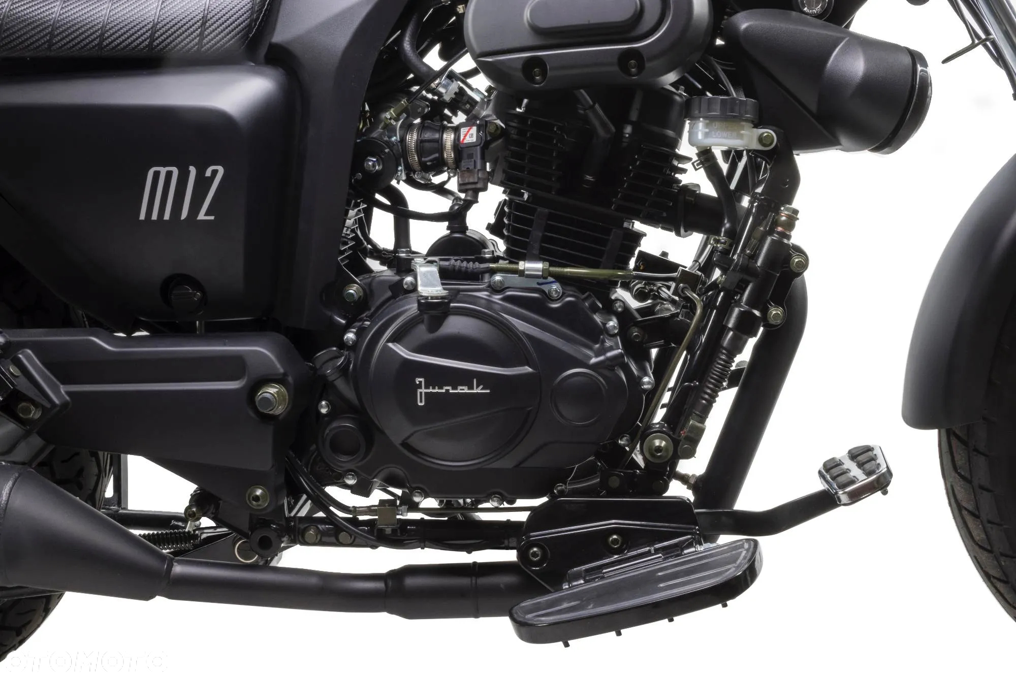 Junak M12 - 11