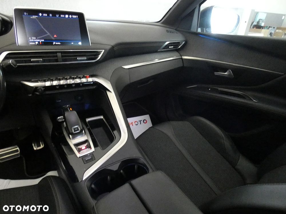 Peugeot 3008 1.6 PureTech GT S&S EAT8 - 33