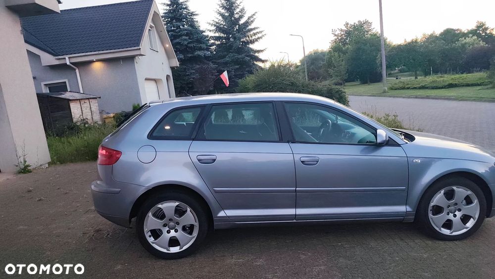 Audi A3 Sportback 2.0 TDI DPF (DSG) S tronic S line Sportpaket plus - 25