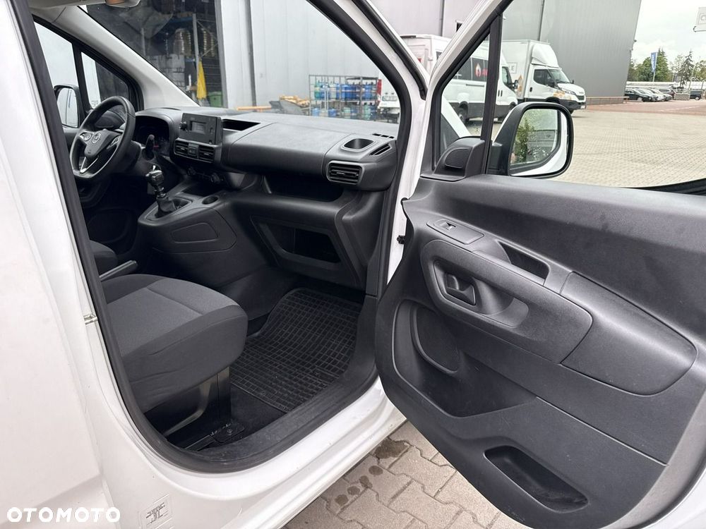 Opel Combo - 14