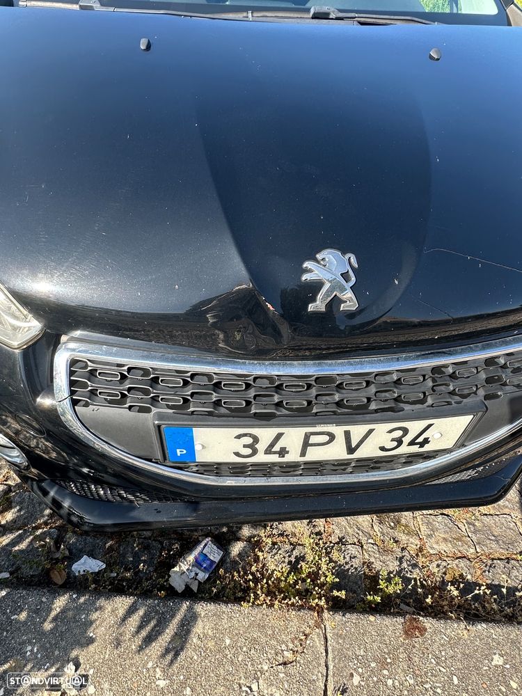 Peugeot 208 1.4 HDi SE Style - 13