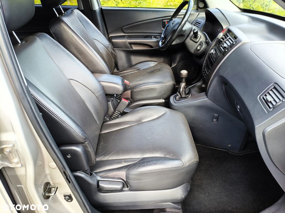 Hyundai Tucson 2.0 Elegance / Premium - 16