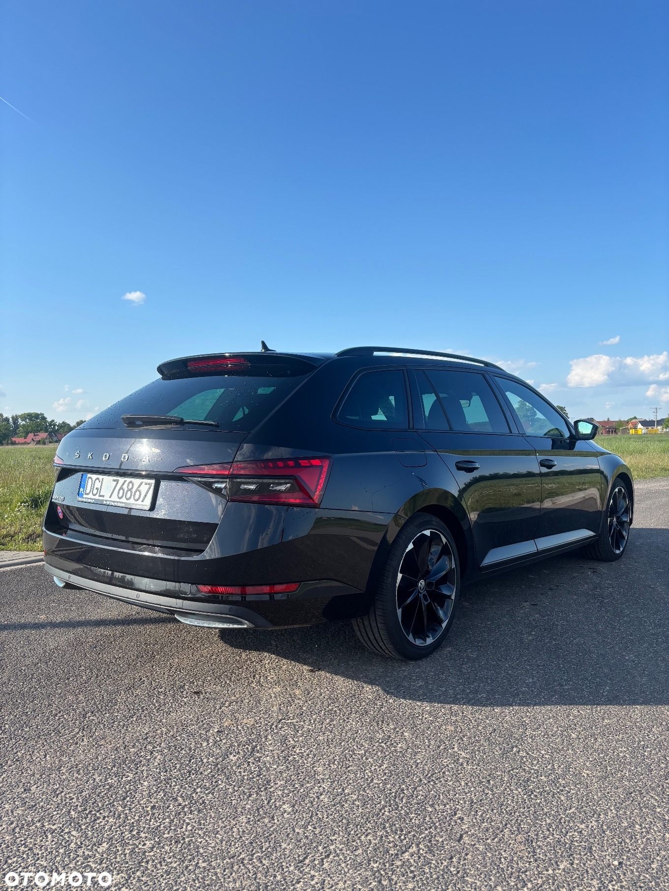 Skoda Superb 2.0 TDI DSG Sportline - 4