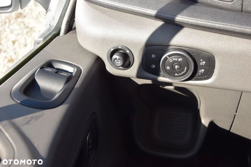 Ford TRANSIT*L3H2​*130KM​*TEMPOMAT​*KLIMA​*29 - 15