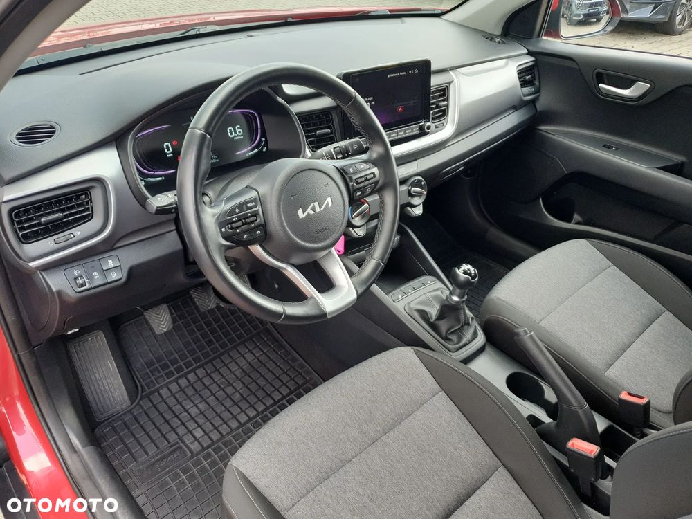 Kia Stonic 1.2 M - 10