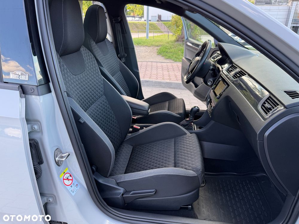 Skoda RAPID 1.0 TSI DSG Monte Carlo - 37