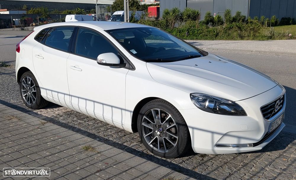 Volvo V40 1.6 D2 Eco Kinetic - 2