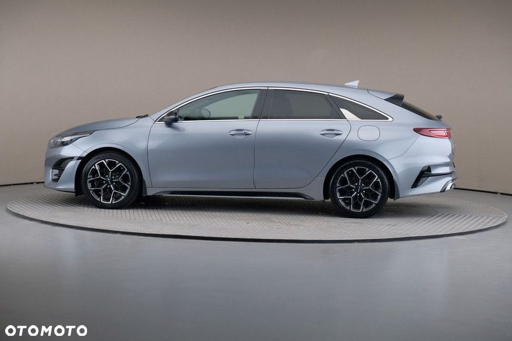 Kia ProCeed - 4