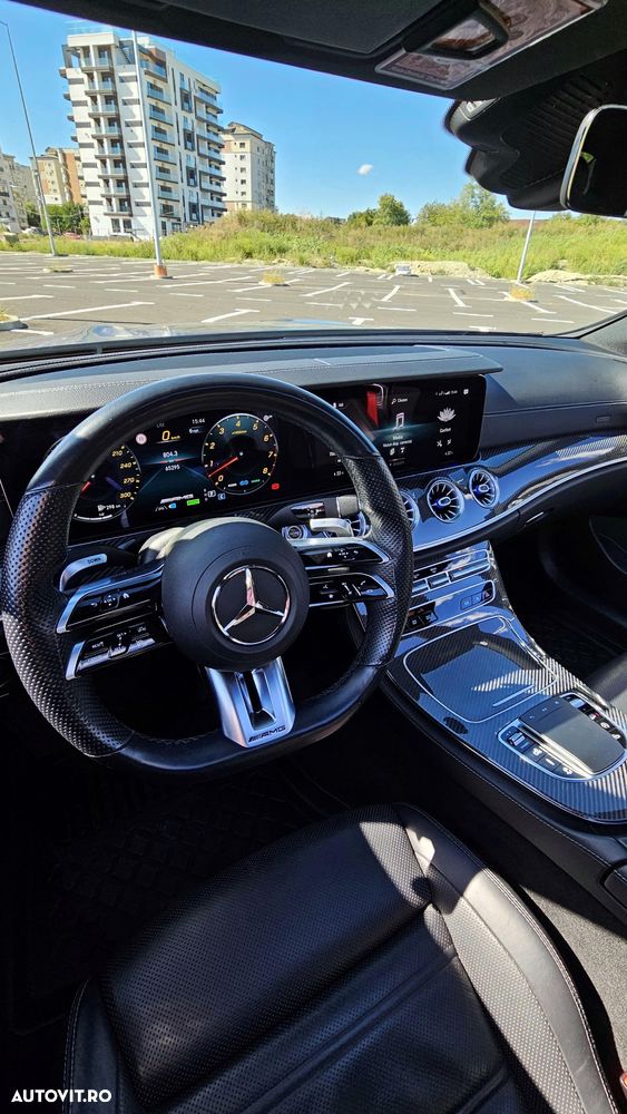 Mercedes-Benz E - 23