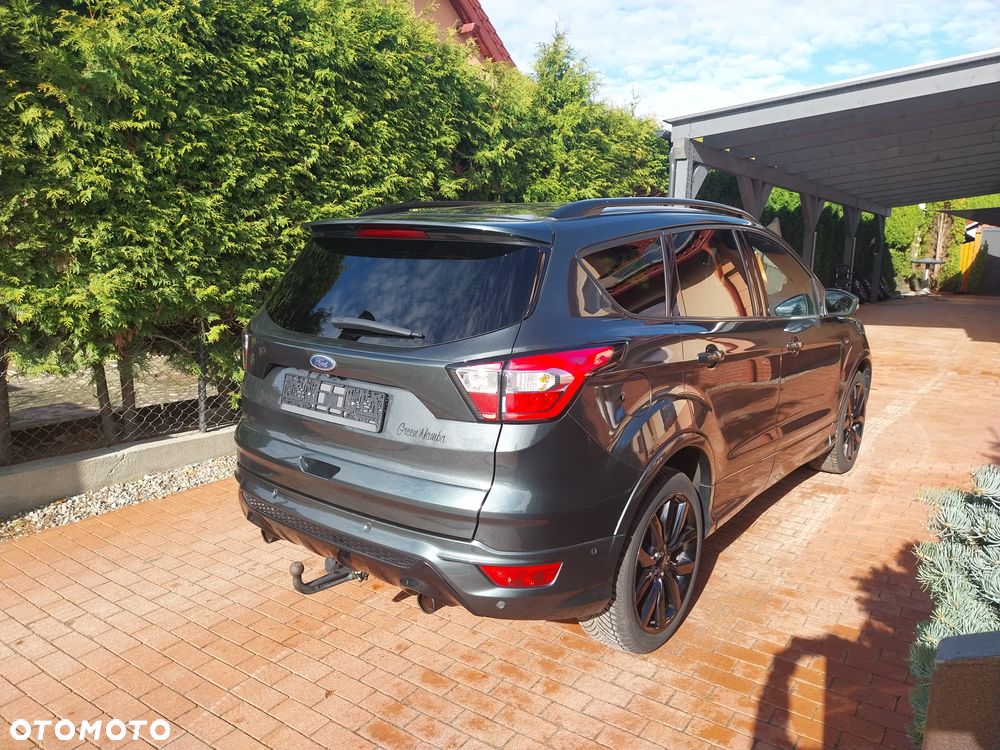 Ford Kuga 1.5 EcoBoost 2x4 ST-Line - 6