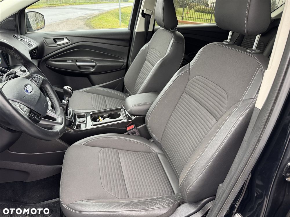 Ford Kuga 1.5 EcoBoost 2x4 Business Edition - 14