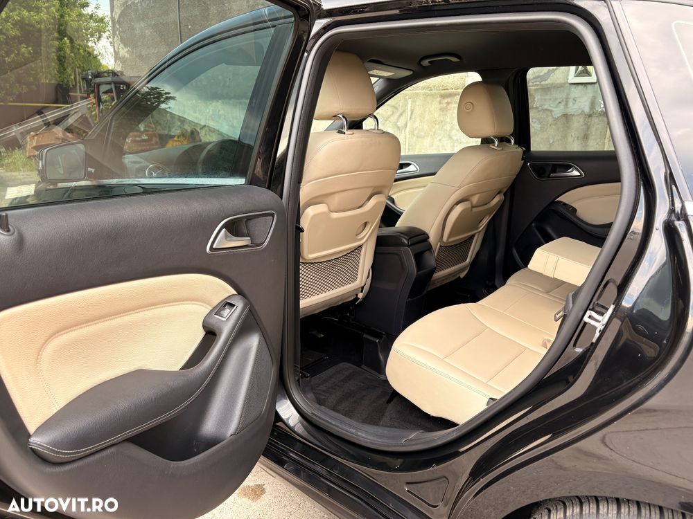 Mercedes-Benz B 180 - 3
