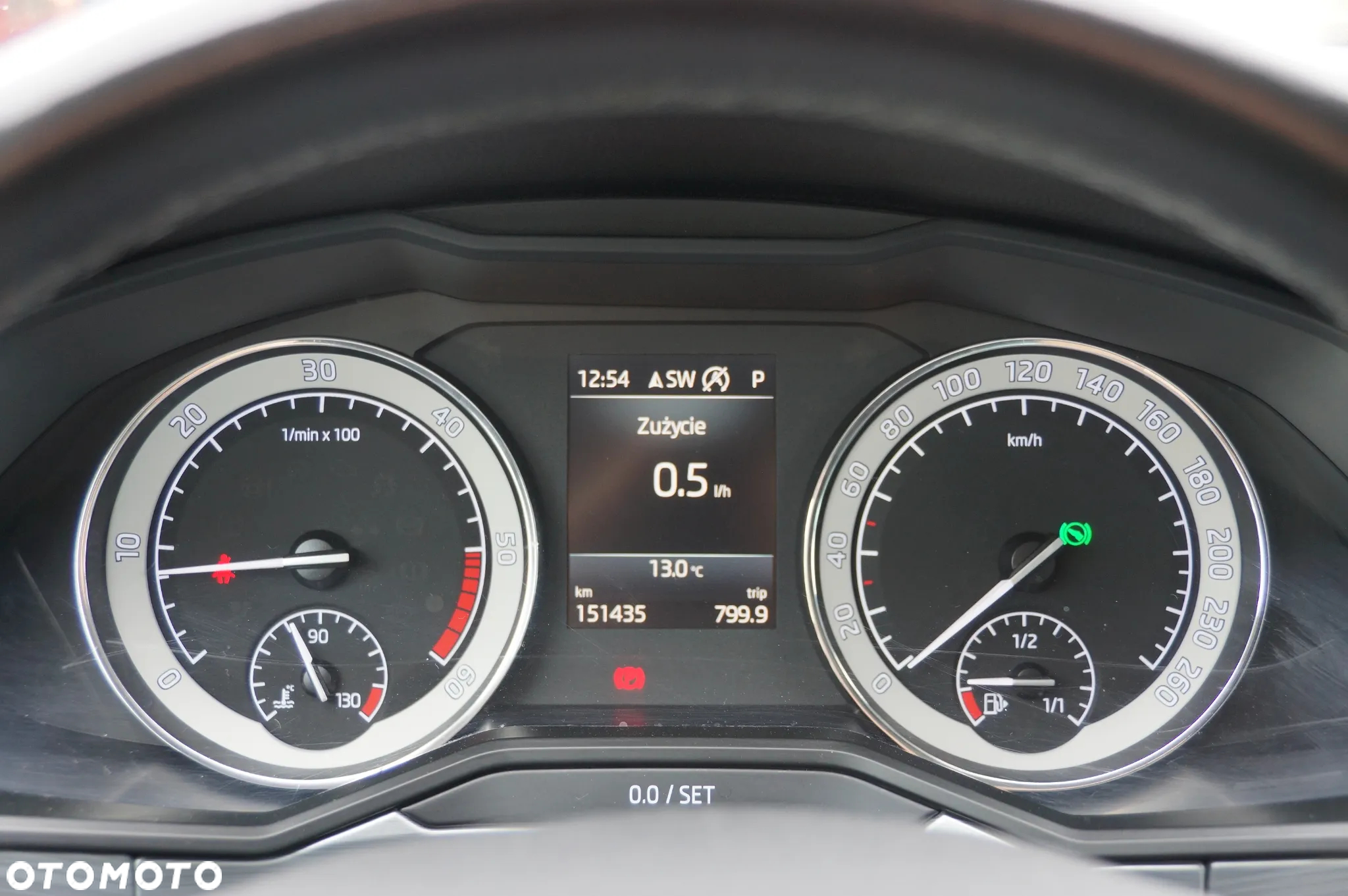 Skoda Superb 2.0 TDI Ambition DSG - 18