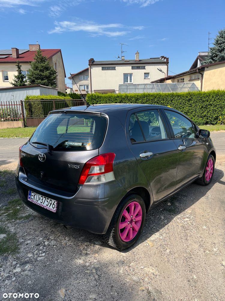 Toyota Yaris 1.33 2010 - 3