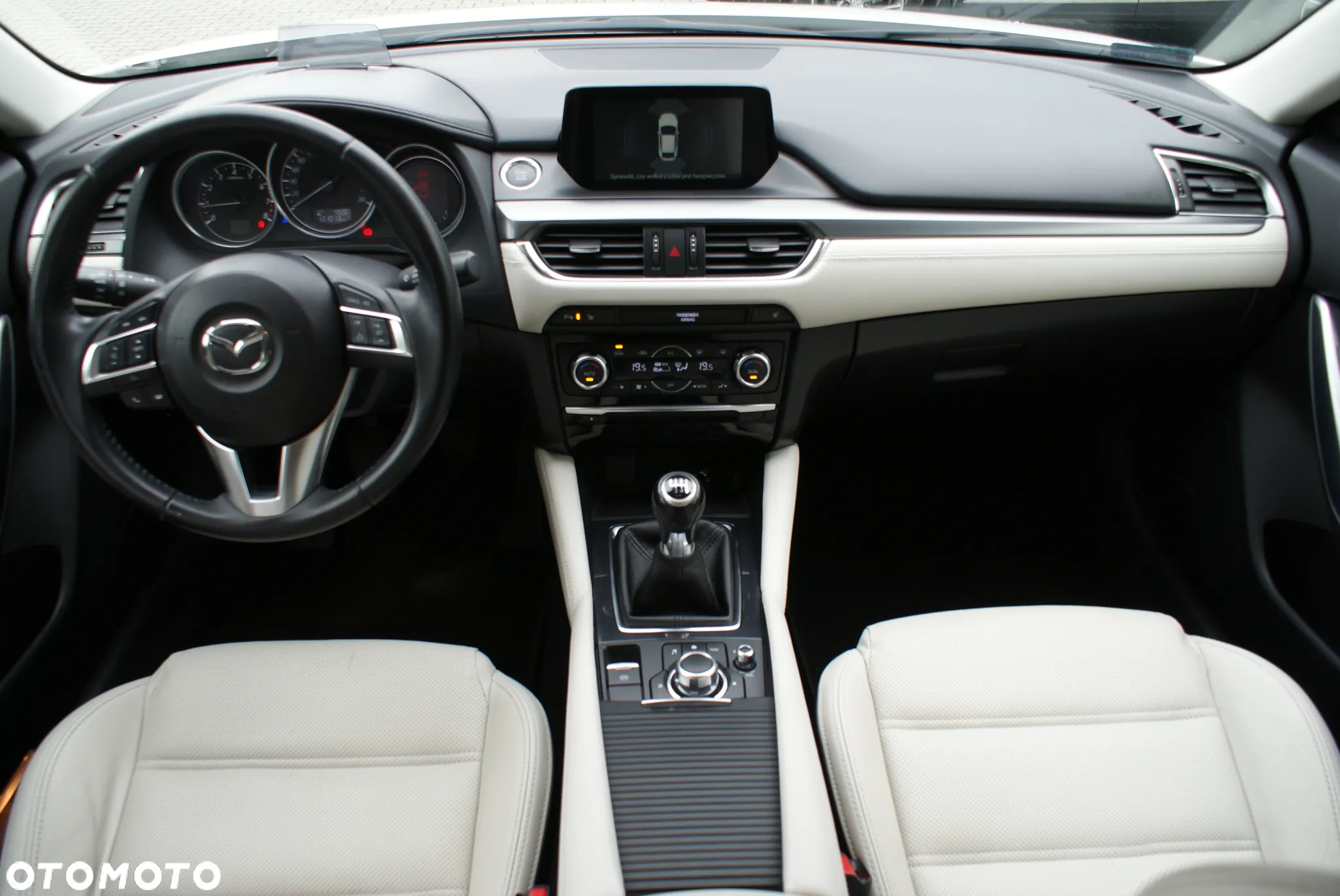 Mazda 6 - 8