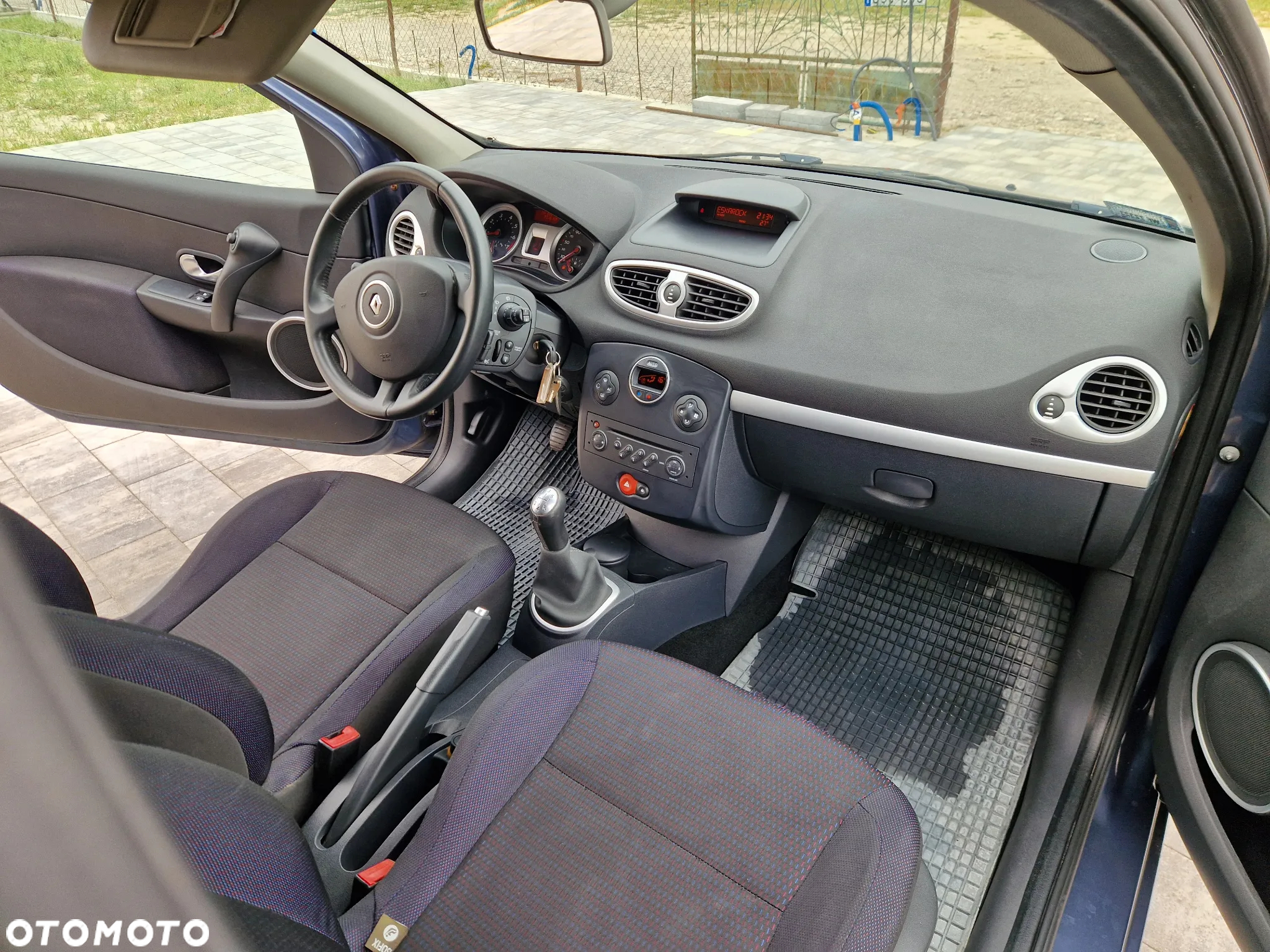 Renault Clio 1.4 Alize - 9
