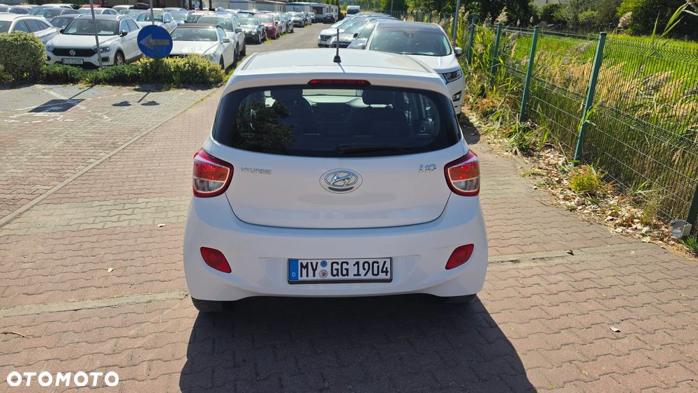 Hyundai i10 - 23