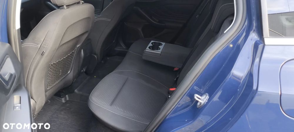 Ford Focus 1.5 EcoBoost Titanium - 9