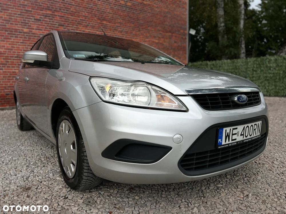 Ford Focus - 36
