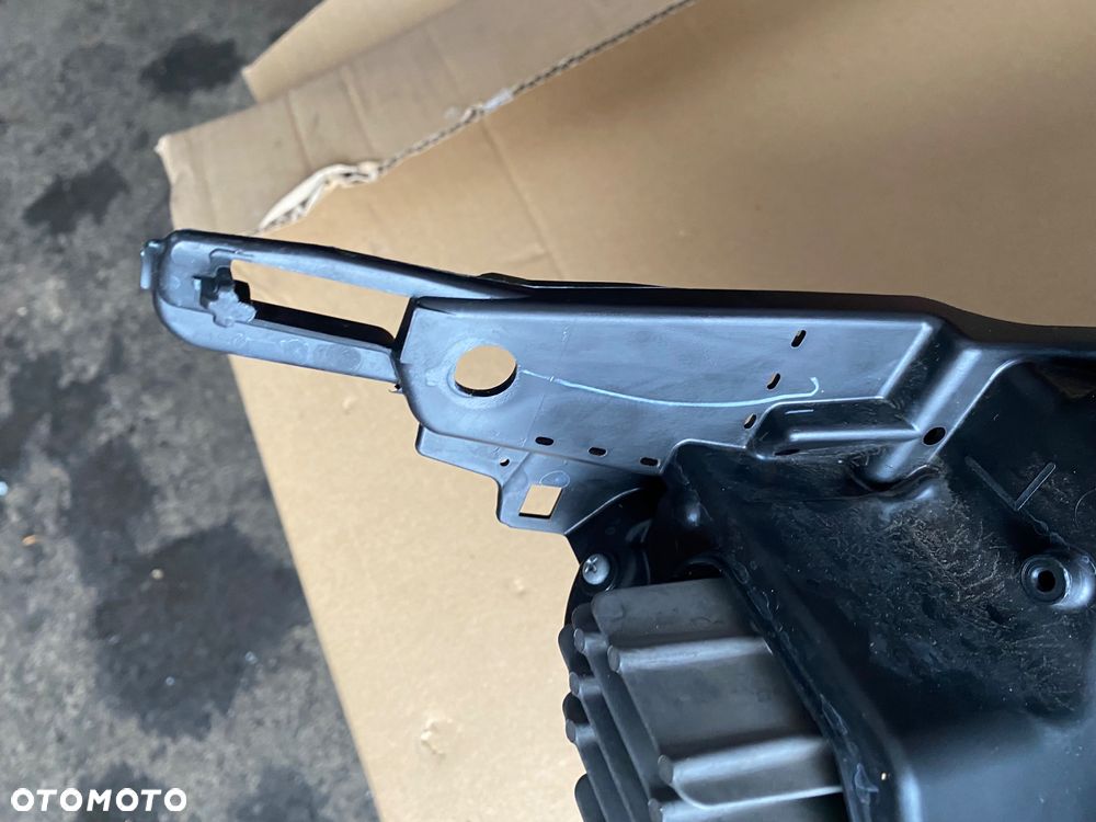 RENAULT KANGOO 3 III lift , IV 4 EXPRESS Idealna ! LAMPA PRZEDNIA LEWA REFLEKTOR LEWY  LED ledowy 260608411R - 13