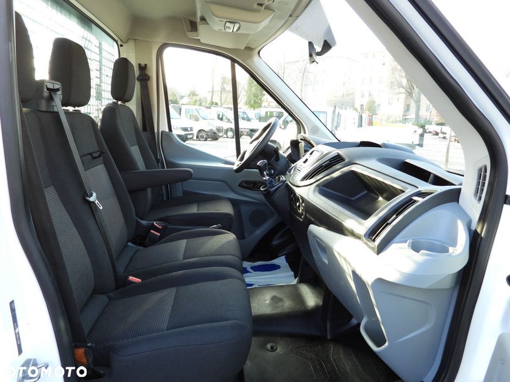 Ford TRANSIT SKRZYNIA 8 PALET BLIŹNIACZE KOŁA KLIMATYZACJA  155KM - 34