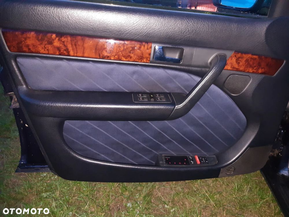 Audi A6 Avant 2.8 E Quattro - 12