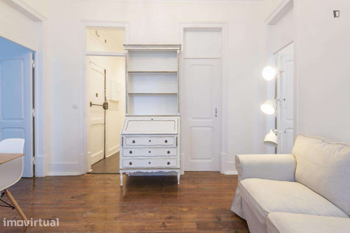 Quarto - localizado em Arroios Lisbon - Grande imagem: 4/19