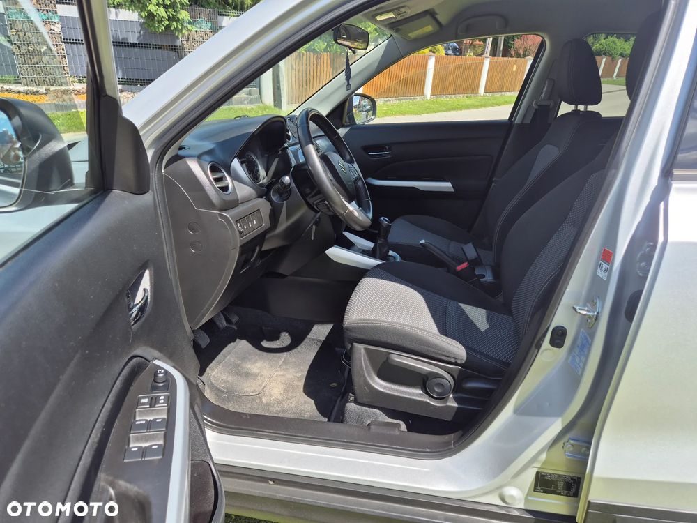 Suzuki Vitara 1.6 (4x2) Comfort+ - 9