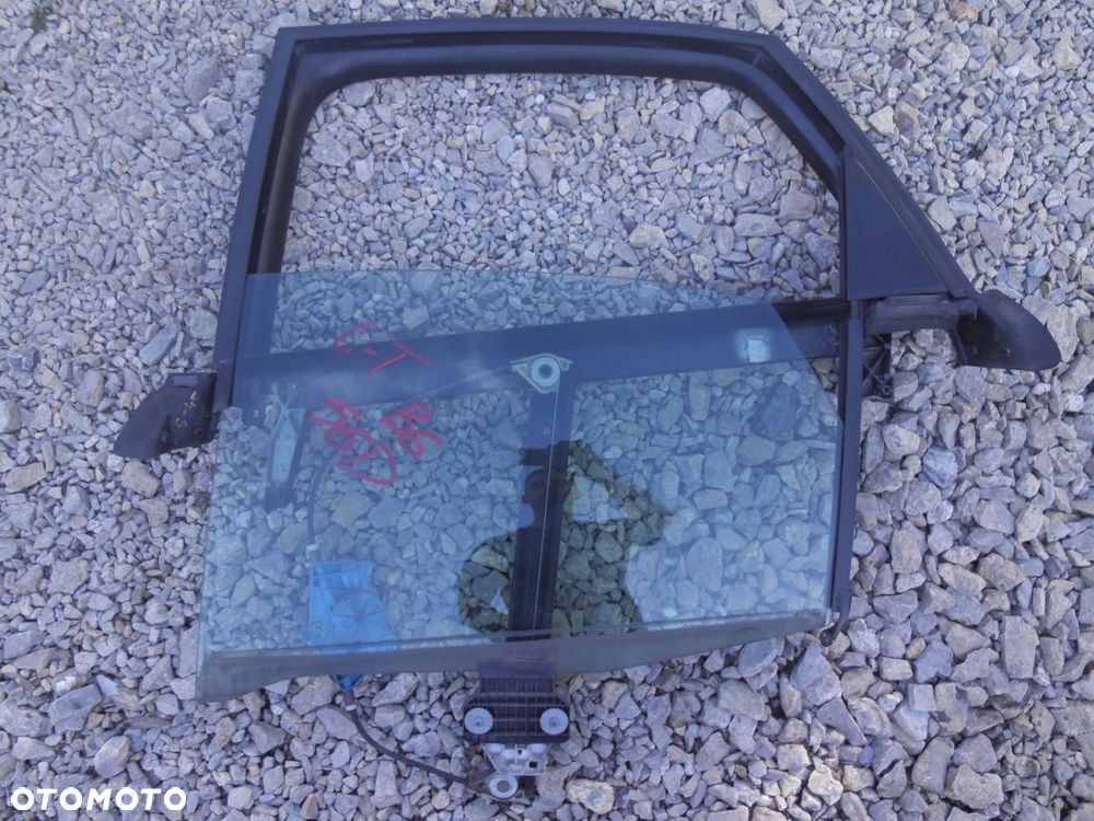 PODNOŚNIK SZYBY RAMKA LEWY TYŁ AUDI A4 B6 POSIADAM 2 SZT - 1