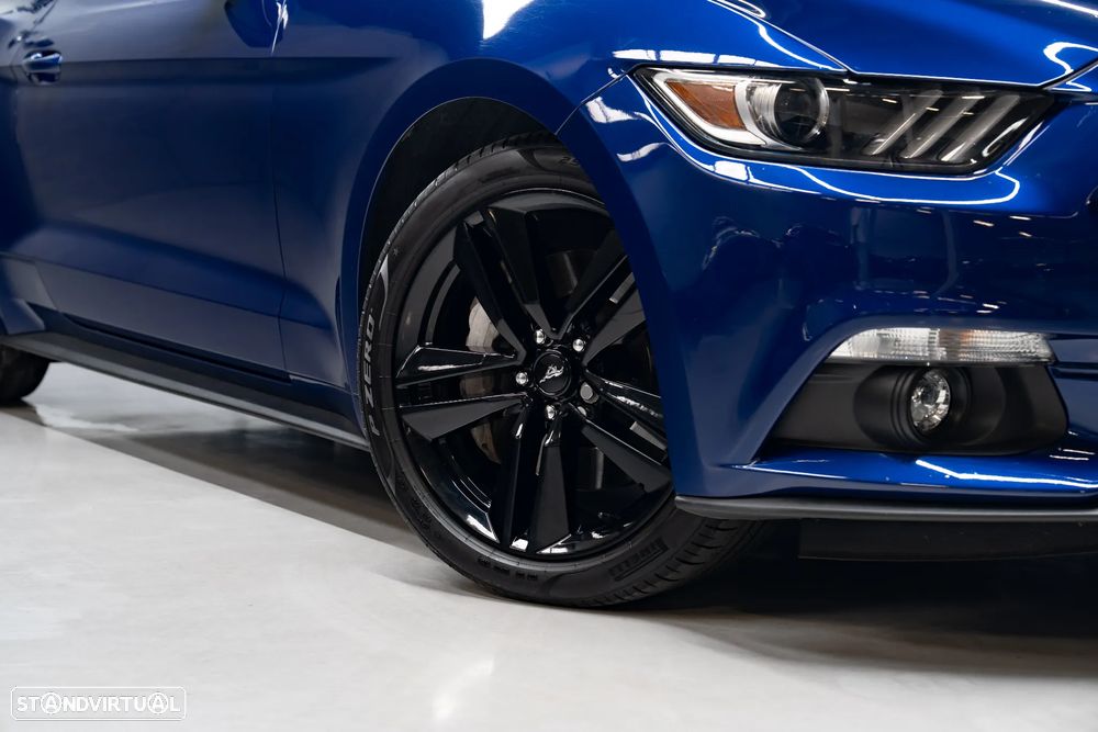 Ford Mustang 2.3i EcoBoost - 4