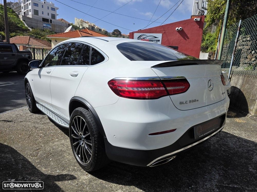 Mercedes-Benz GLC 350 e Coupé AMG Line 4-Matic - 4