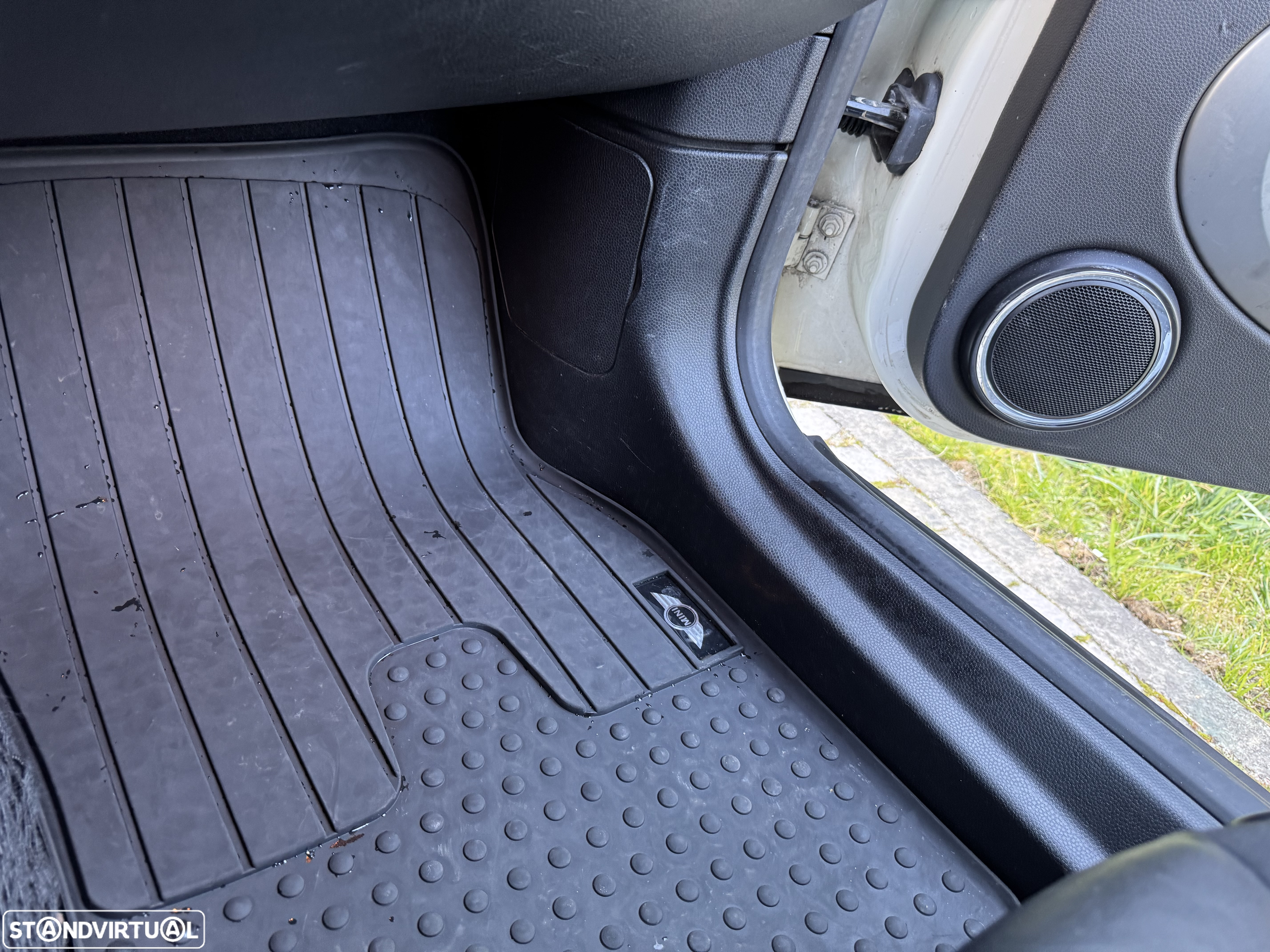 MINI Clubman Cooper D - 15