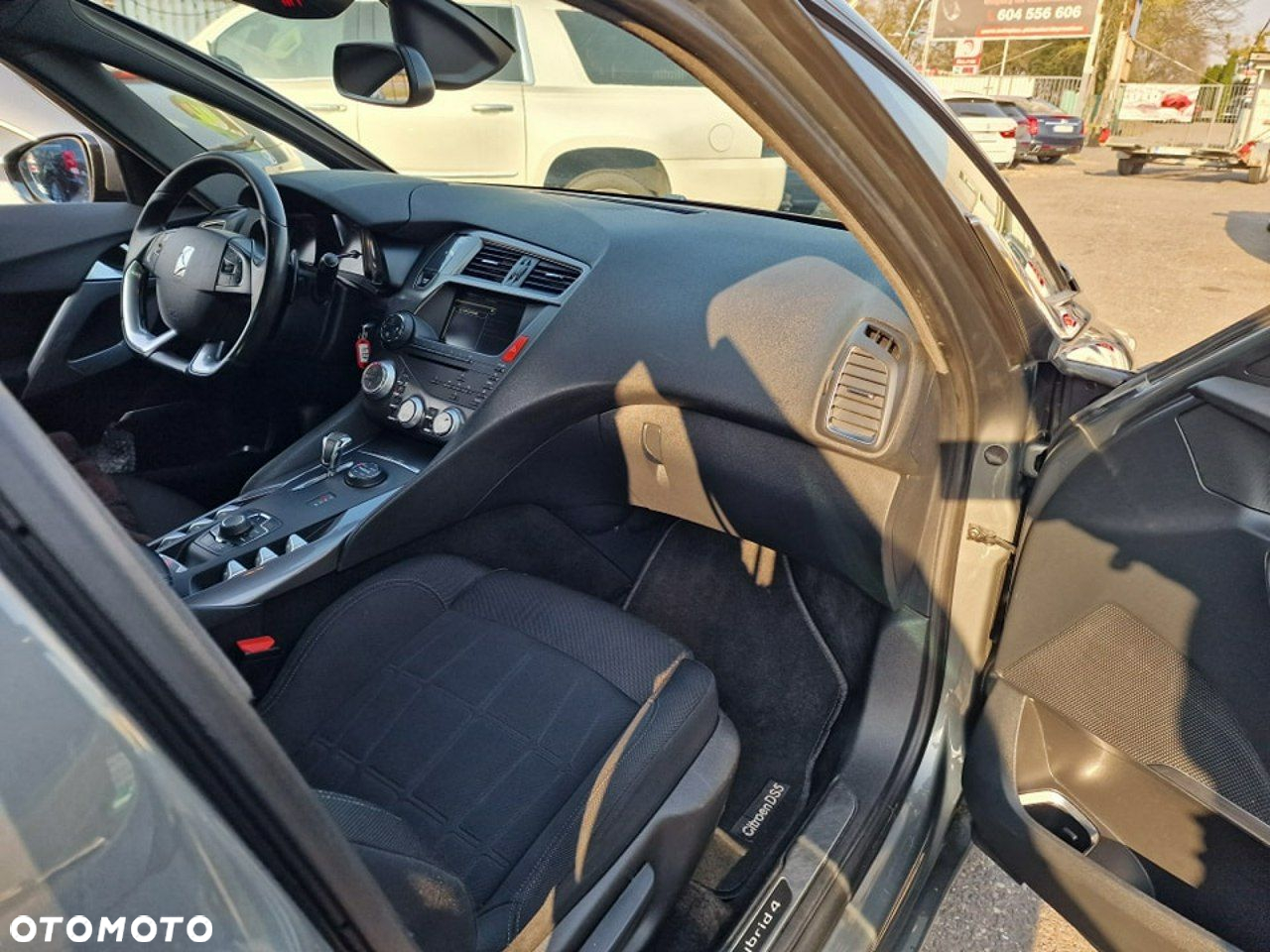 Citroën DS5 2.0 HDi Hybrid4 Pure Pearl MCP - 27