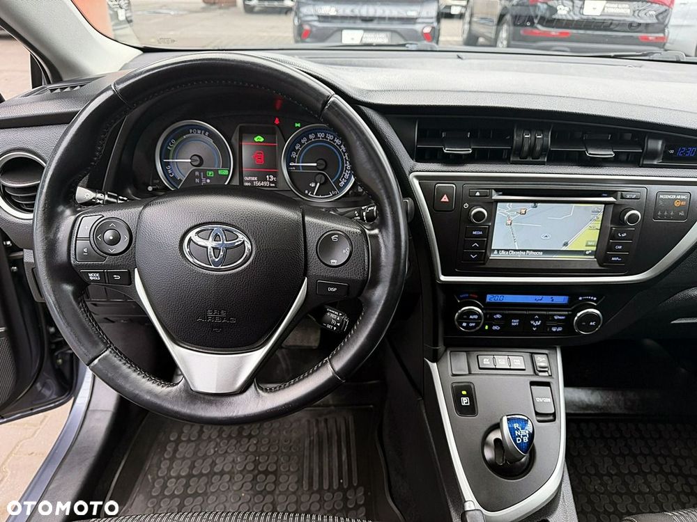 Toyota Auris - 19