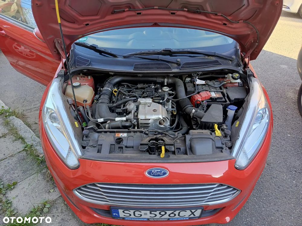 Ford Fiesta - 12
