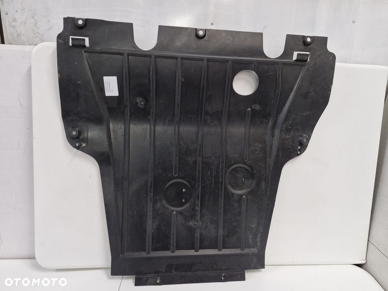renault clio iv osłona płyta pod silnik 8200520829 - 7