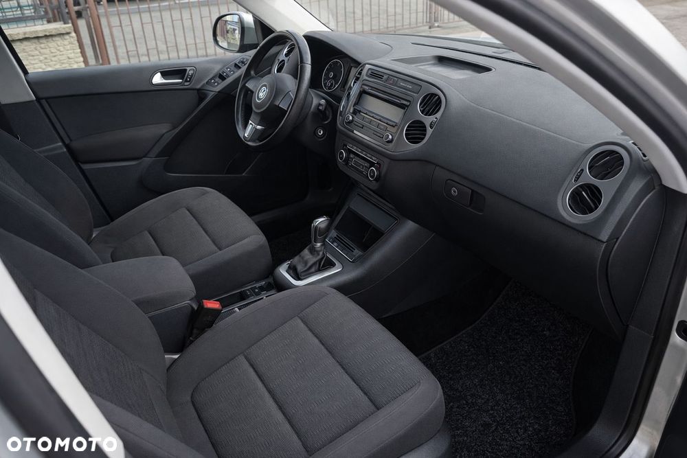 Volkswagen Tiguan - 9