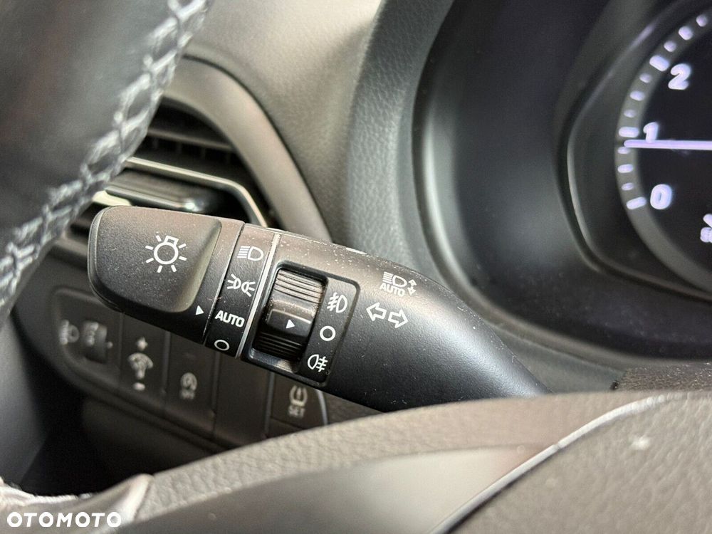 Hyundai i30 1.5 DPI Smart - 16
