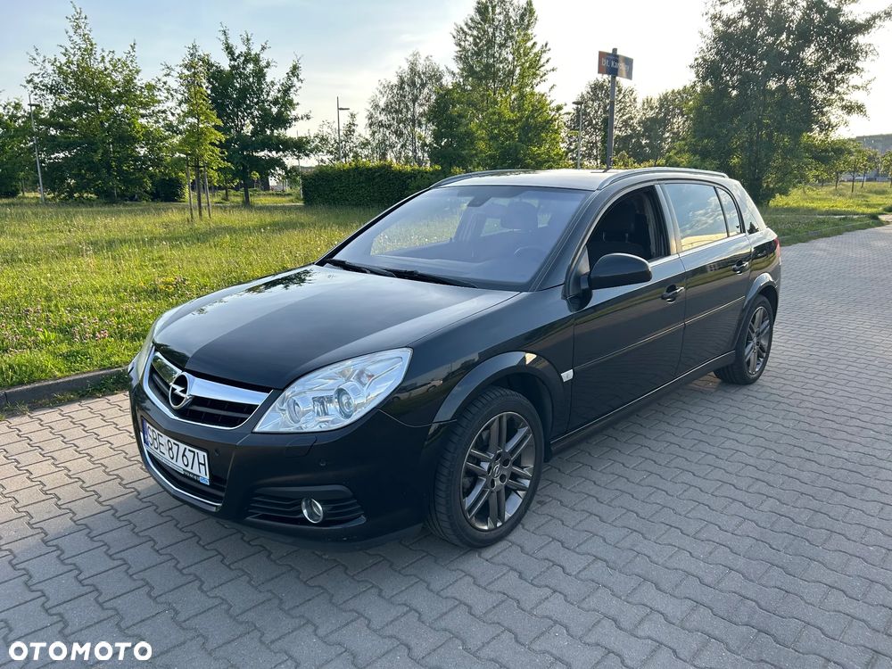 Opel Signum 2.0 T Elegance - 1