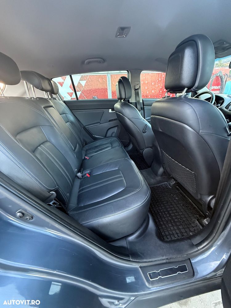Kia Sportage 2.0 DSL HP 6MT 4x4 Style - 10