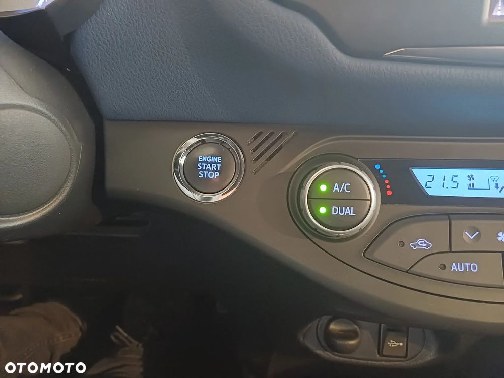 Toyota Yaris 1.5 Selection - 26