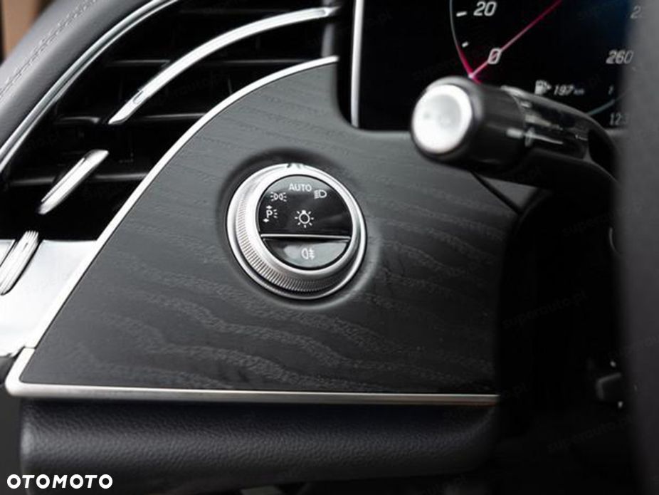 Mercedes-Benz Klasa E 220 d mHEV 4-Matic AMG 9G-Tronic - 9