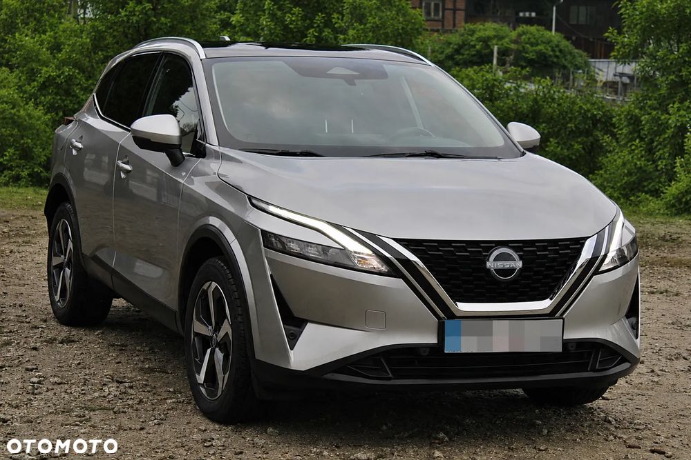 Nissan Qashqai 1.3 DIG-T N-Connecta - 1